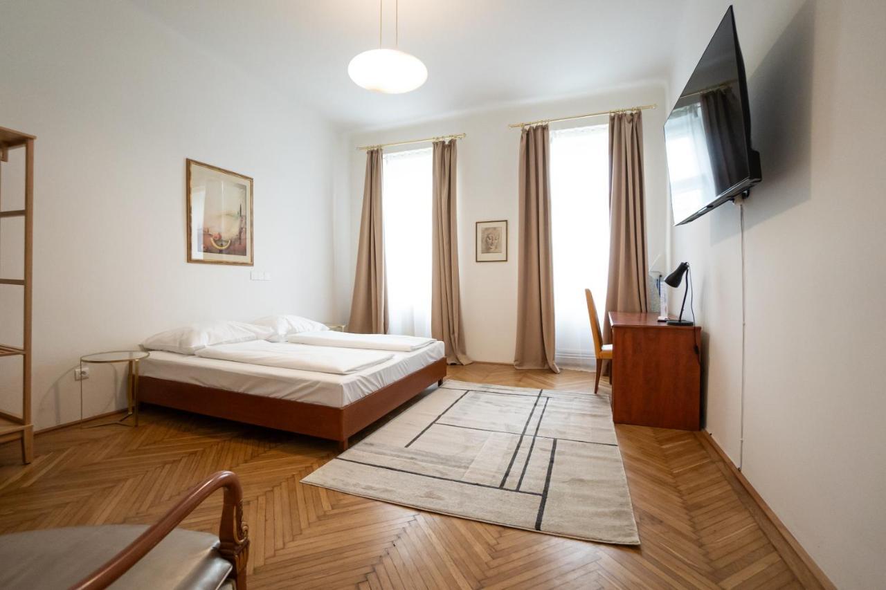 Appartement Central Spacious With A King-size Bed